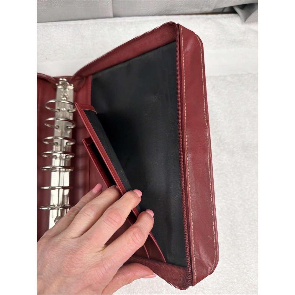 Vtg FRANKLIN COVEY Red  7 Ring Planner Binder  w/ Retractable Handles  8" x 11" - Picture 15 of 16